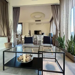 Franchi Hotel